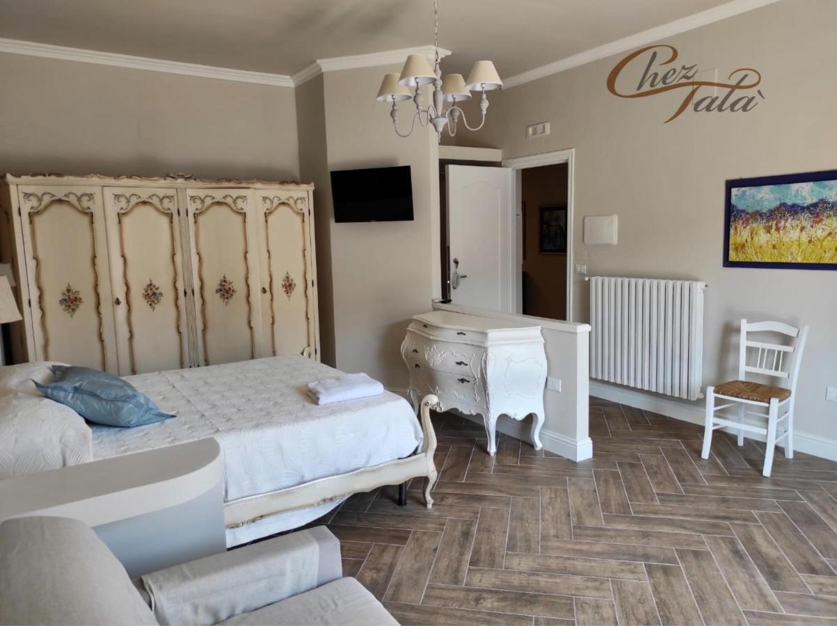 Chez Tata' - Sce Tata Bed and Breakfast Rossano Stazione Eksteriør billede