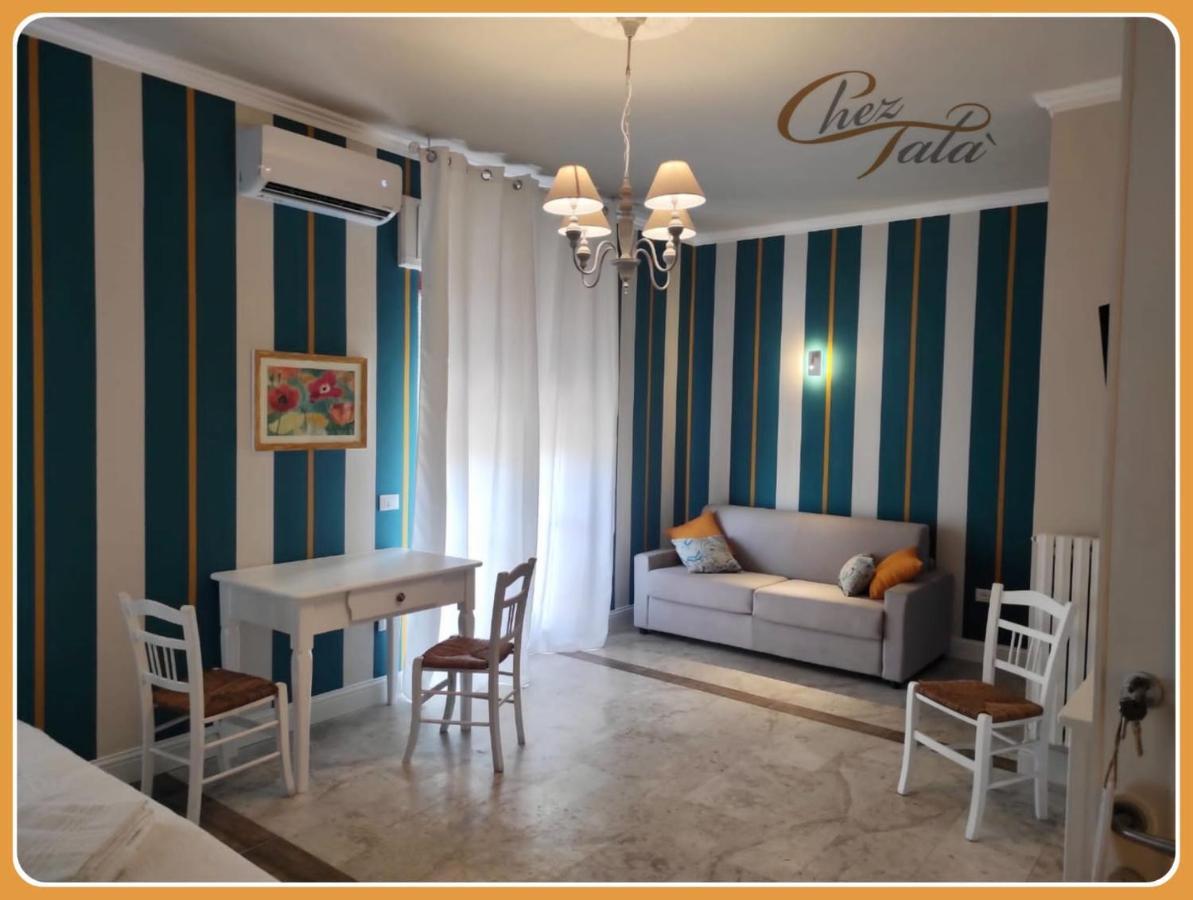 Chez Tata' - Sce Tata Bed and Breakfast Rossano Stazione Eksteriør billede